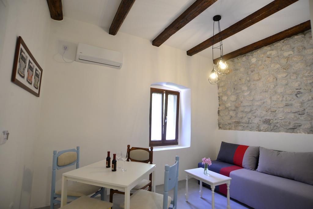 House 561 Apartamento Kotor Exterior foto