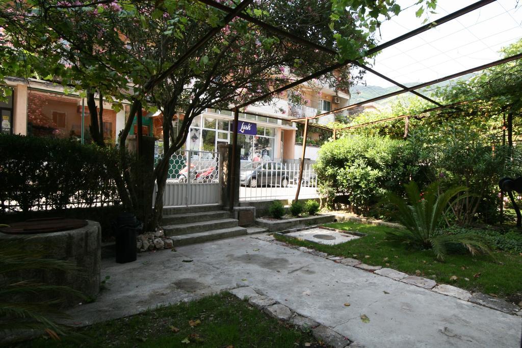 House 561 Apartamento Kotor Exterior foto